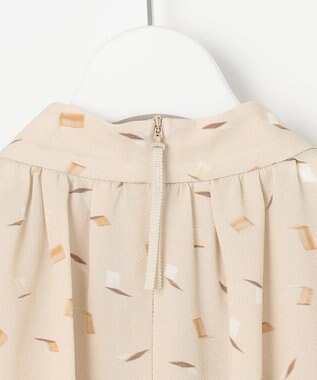 自由区 L 【洗える】ブラッシュドシャドープリント ブラウス シャンパンベージュ系