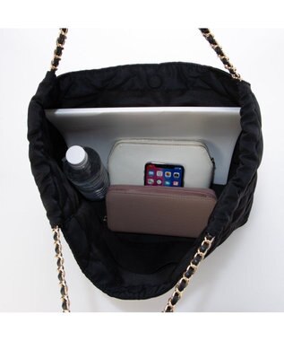 UNBILLION カシュカシュ cachecache / ナイロンキルトチェーントート ブラック