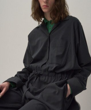 ATON FRESCA PLATE NUBUCK | オーバーサイズジャンプスーツ CHARCOAL GRAY