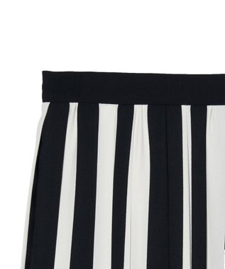 JOSEPH ストライプクレープ　プリーツスカート Ivory/Black