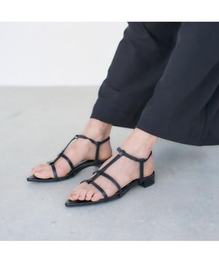 MODE ET JACOMO <carino>ポインテッドトゥTストラップサンダル ブラック