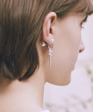 Maison de FLEUR ダイヤレーンリボンイヤリング Pink Gold