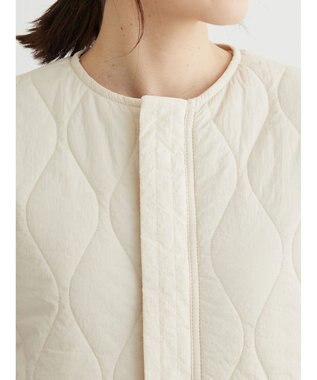 Green Parks ヒョウタンキルトミドル丈ベスト Ecru