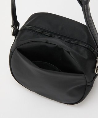 russet クラウズナイロンサークルミニショルダーバッグ(CE-1728) Black