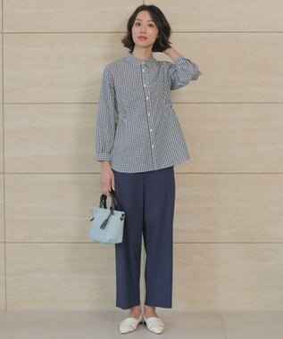 J.PRESS LADIES 【WEB限定カラーあり】コンパクトエステネージュ シャーリング シャツ ブラウス ネイビーギンガム系