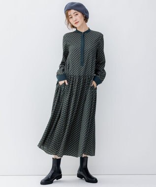 23区 【洗える】Ratti チェーンモチーフ ワンピース ダークグリーンプリント