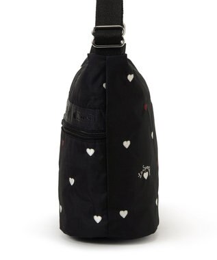 LeSportsac MINI BUCKET SHOULDER BAG/レッド/ホワイトハートEMB レッド/ホワイトハートEMB