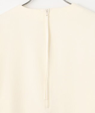 #Newans 【セレモニーにも】＜亀恭子さんコラボ＞下から着られちゃう！シュシュ付き2WAYカフスブラウス アイボリー系