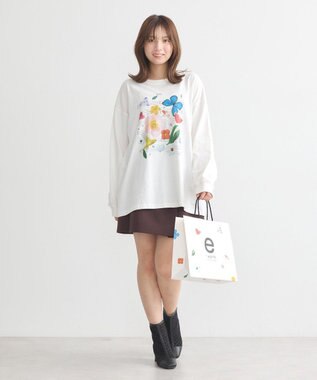 earth music&ecology いいこと奏でるグラフィックＴシャツ White
