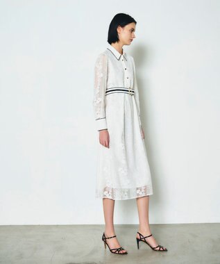 GRACE CONTINENTAL ストライプフラワー刺繍ワンピース ホワイト