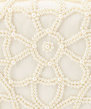 GRACE CONTINENTAL パールフラワークラッチバッグ ベージュ