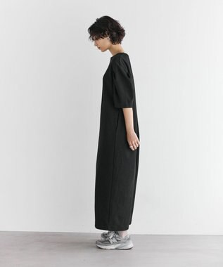 #Newans 【セレモニーにも/洗濯機可】パフスリーブロングワンピース​ ブラック