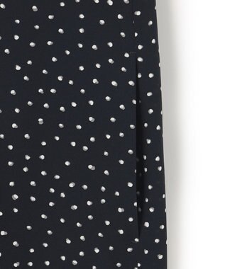 23区 【洗える】バックサテンアムンゼン ドットプリント ワンピース ネイビー×ホワイトドット