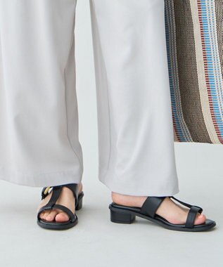 ANY Ｉラインバックルサンダル