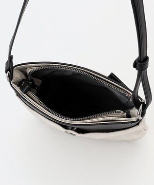 Y'SACCS Polka Dots　タックラウンドショルダー アイボリー