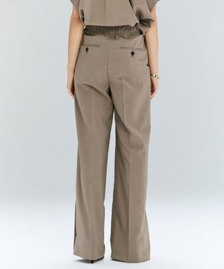 BEIGE， 【洗える/接触冷感/速乾/UVケア対応・Precious ９月号掲載】BATEAU / イージーウエストサイドスリットタックパンツ Taupe