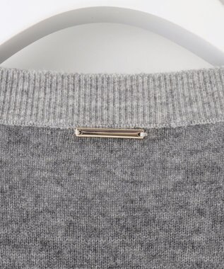 自由区 L 【カタログ掲載】ファインウールカシミヤクルーネック ニット グレー系