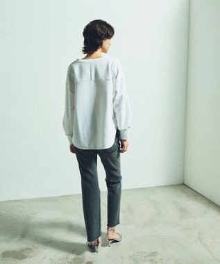 GRACE CONTINENTAL フロッキーロゴプリントトップ ホワイト