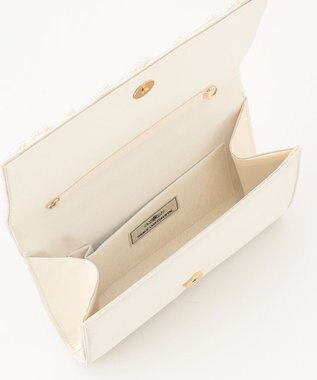 GRACE CONTINENTAL パールフラワークラッチバッグ ベージュ