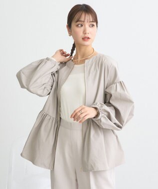 earth music&ecology 撥水ペプラムジップブルゾン Gray Beige