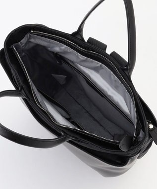 Y'SACCS シルキーリュクスバックパック ブラック