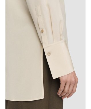 JOSEPH クレープ  ド  ソワ　レギュラーカラーシャツ Oat