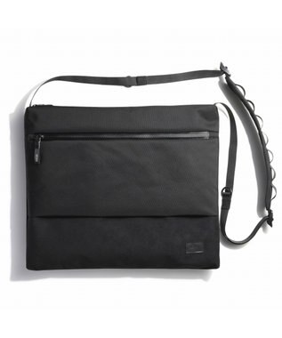  UNTRACK OUTDOOR/CE サコッシュ ショルダーバッグ 60053 アントラック