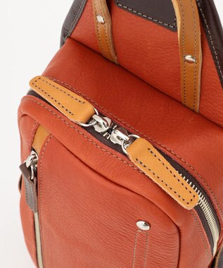 UNBILLION Otias シュリンクレザーオイル仕上げタテ型ボディバッグ レッド