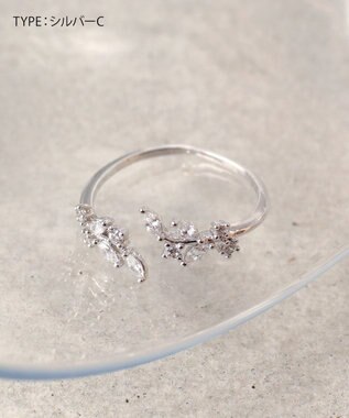 Tiaclasse ボタニカルモチーフストーンリング