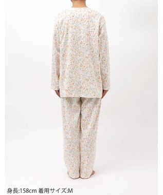 Wing 【数量限定　特別価格】 ウイング スリープ パジャマ 長袖 長ズボン 綿100％ スムース素材 レディース EP7991 ウイング／ワコール オレンジ