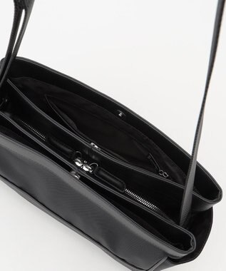 Y'SACCS トラベル ホライズンショルダー ブラック