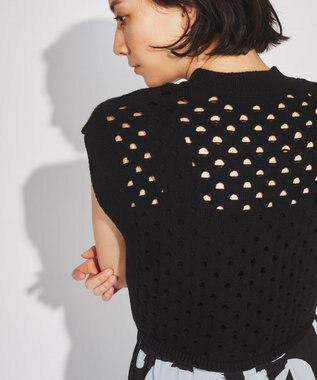 GRACE CONTINENTAL スラッシュニットトップ ブラック