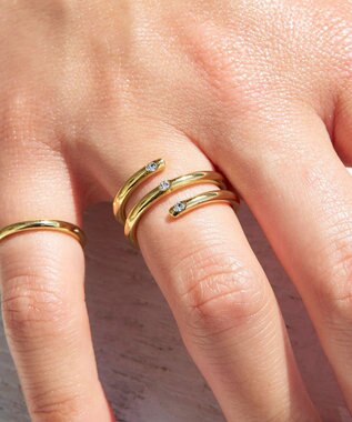 Tiaclasse ポイントストーンリング ゴールド