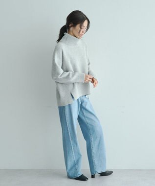 YECCA VECCA スリットタートルネックニット Sax