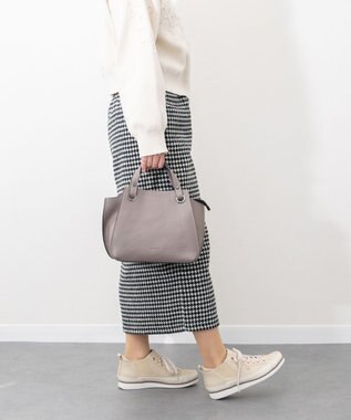 INTER-CHAUSSURES 【BUSSOLA】サイドゴアミドルカットスニーカー ライトベージュ