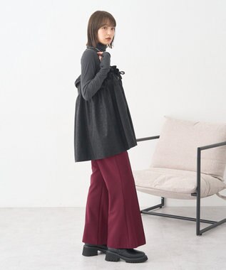 earth music&ecology センターシームフレアパンツ Ecru