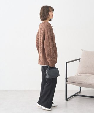 earth music&ecology センターシームフレアパンツ Ecru