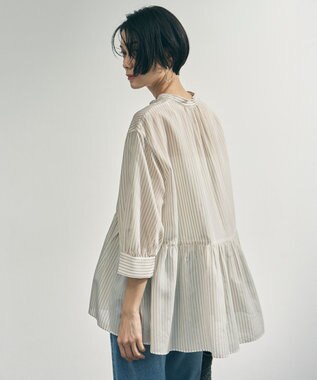 UNFILO ペプラム ギャザーブラウス ベージュストライプ