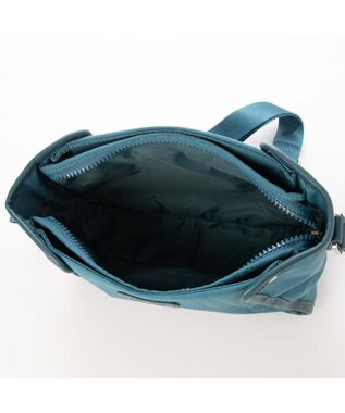 Y'SACCS ヒートエンボス ポルカドットポシェット ブルー