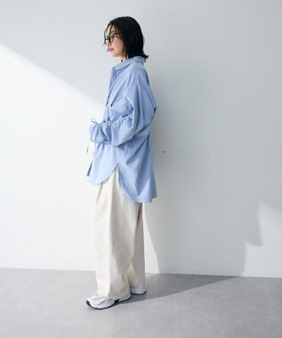 Green Parks 【WEB限定】ドロストシャーリングウエストタックシャツⅡ Blue