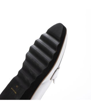 MODE ET JACOMO <carino>【レイン】ポインテッドコインローファー シルバー