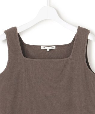 23区 S シャイニーリブ スクエアネック タンクトップ ブラウン系