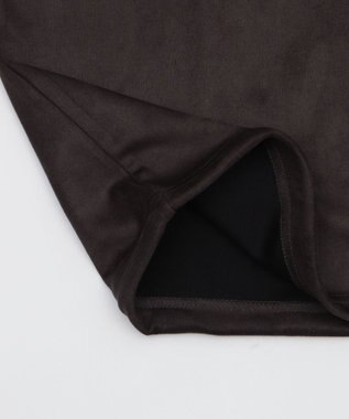 WEGO 【ユニセックス着用ITEM/MLサイズ展開】フェイクスウェードエンボスロゴT（SS） ブラック中濃色