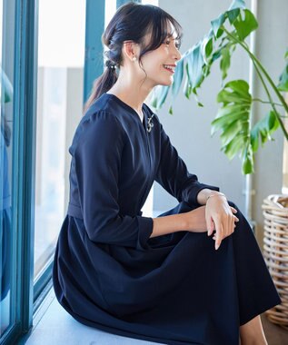 Tiaclasse 【ダブルクロス・洗える】 ナローVネックワンピース ネイビー