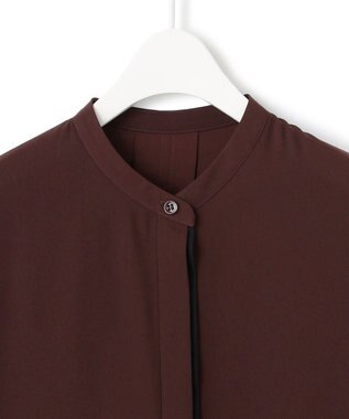 ICB 【接触冷感・UVケア・速乾・洗える】BackSatinAmunzen バンドカラーブラウス バーガンディ系［WEB限定］