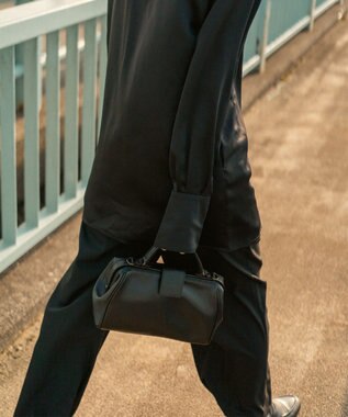 Atelier nuu 日本製 国産レザー parcel ナノダレス ショルダーバッグ ブラック