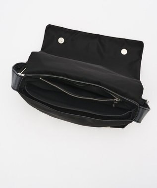 IACUCCI アーゴ ミディアムショルダー NYLON/CERVO ブラック