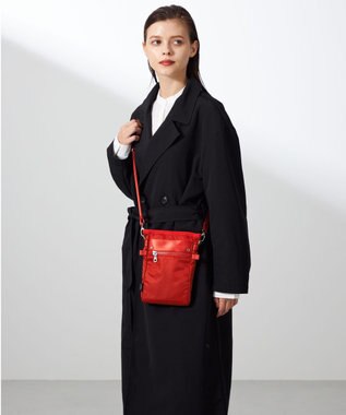 Y'SACCS テープデザイン　トラベルポシェット オレンジ