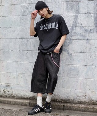 WEGO 【ユニセックス着用ITEM】アンサンブルグラフィックT（SS） ブラック中濃色