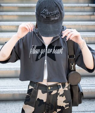 WEGO スターロゴ半袖ジップパーカー ダークグレー